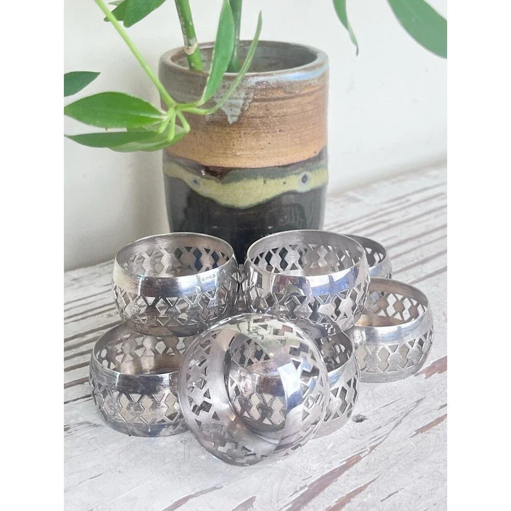 Vintage English Ornate Silver Plated EPNS Napkin Rings Tableware (Set Of 8)